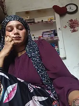 Mohni_love webcam