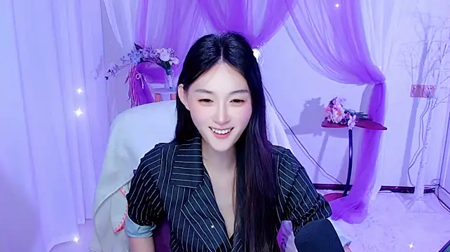 Tili_Lucky webcam