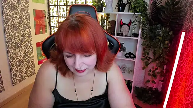 Joana_Woods webcam