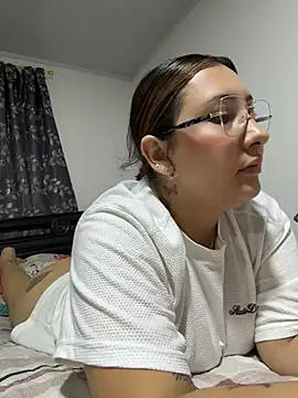 KittyObsession webcam