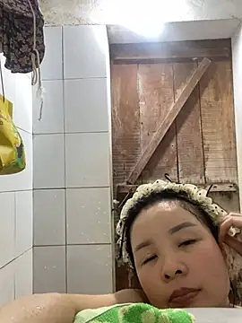 Ivy_Trix2 webcam