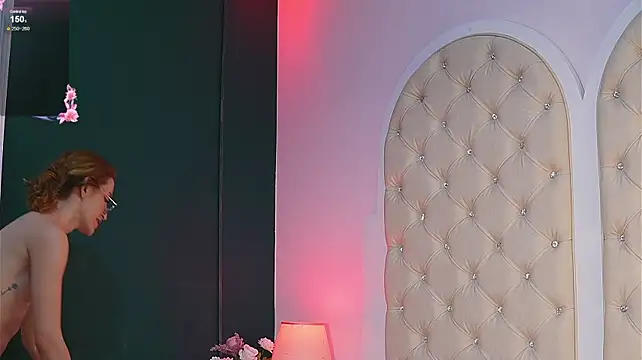 caroline_adams_ webcam