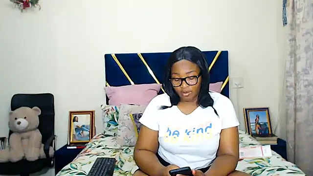 veronica1xxx ⏸ free webcam