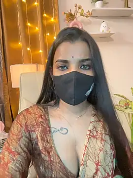 its_ur_flora (F young) - Boobs n Nipple tease 😋