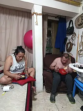 ZuriandAlex webcam