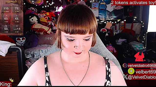 VelvetDiablo webcam
