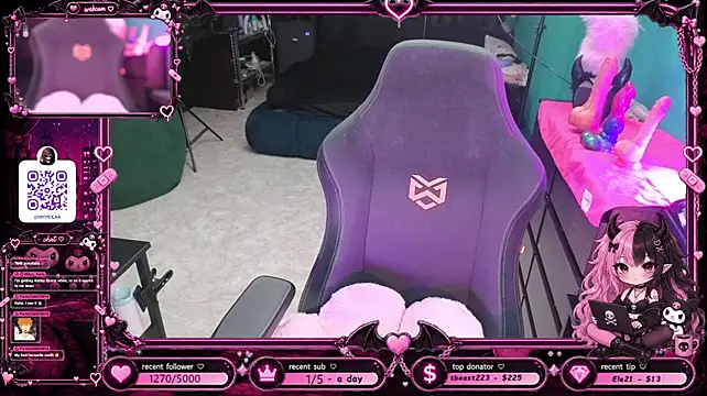 Maya_Viola webcam