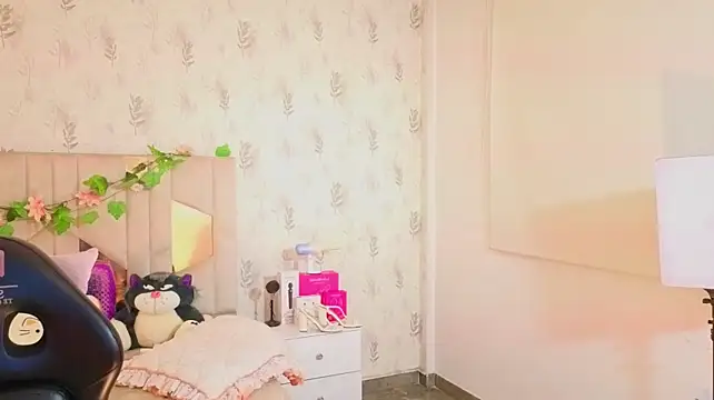 MARIANA_TAY1 live