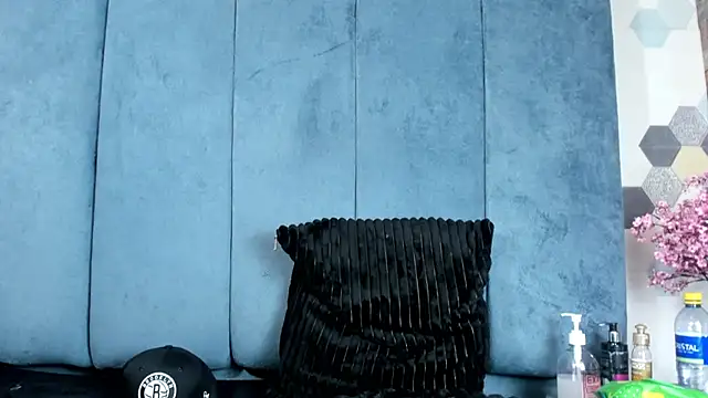 Megan_Thompson_ webcam