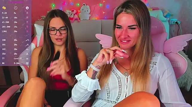 hotty_girls_here (Ask my age) - HOT KISS