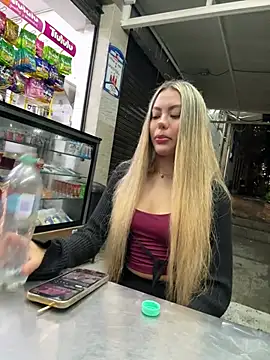 lindaandtony webcam