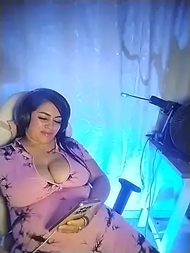 chelaqueen_ webcam