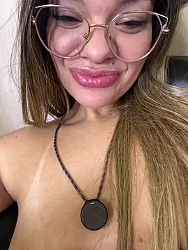 PeachChampagne 🍧 adult chat