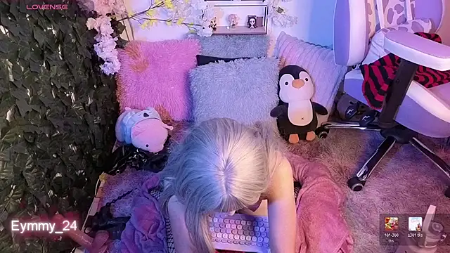 Eymmy_24 webcam