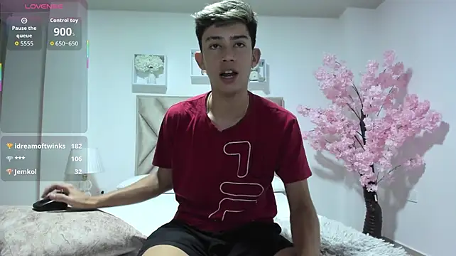 Baby_noahtt webcam