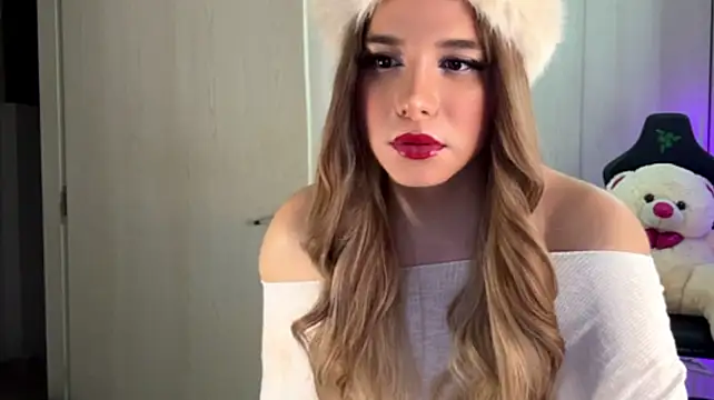 Isa_Pallmer webcam