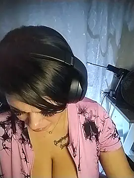 chelaqueen_ webcam