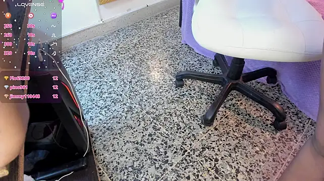 LalilaBrunettee webcam