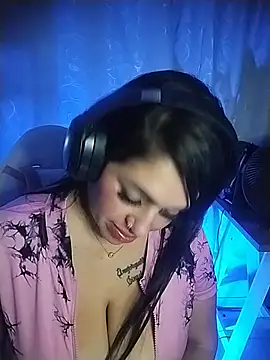 chelaqueen_ webcam