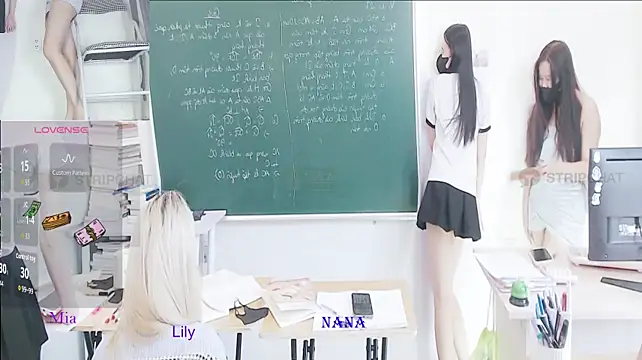 _Math_ live cam on StripChat