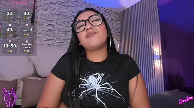 Laulin_tay webcam