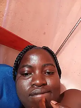 creamyy_pussie webcam