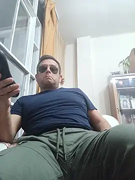 chicoguapo8 webcam
