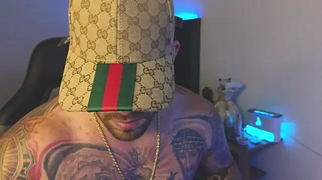 Ades_Lowe live sex cam