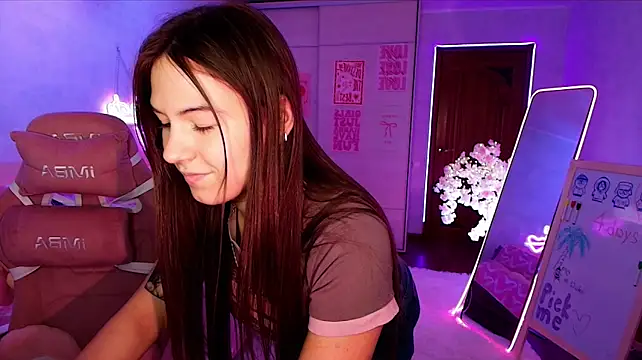 luna_lust_212 webcam