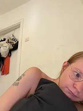 jannis1992 live sex cam