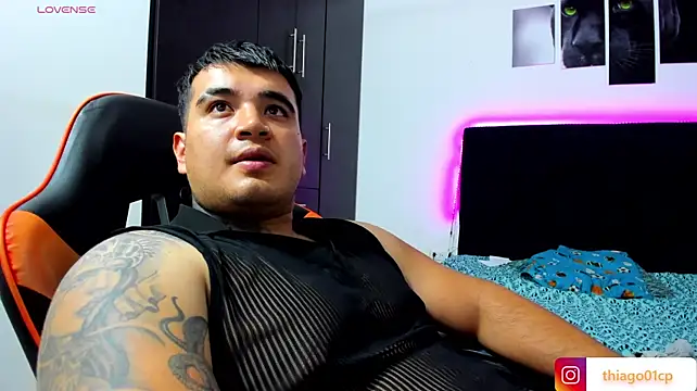 thiago__cp01 live cam on StripChat