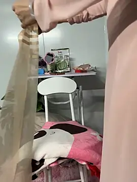Nana-19 live sex cam