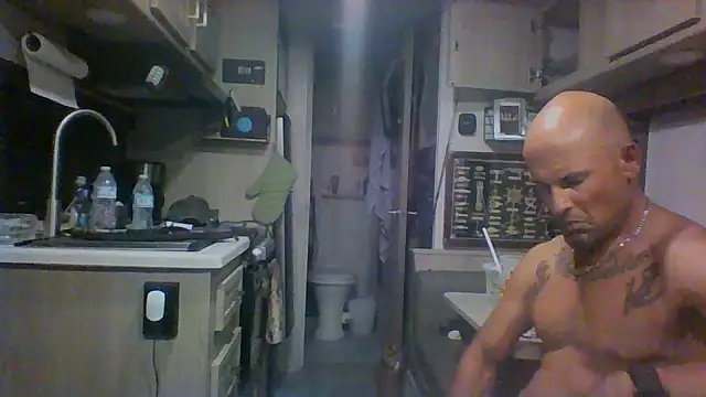 OGStud21 live sex cam