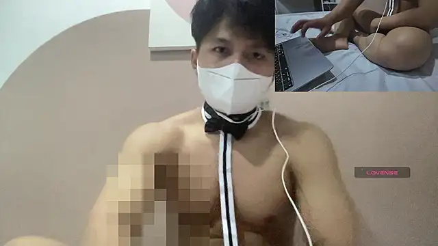 zero-kun live sex cam