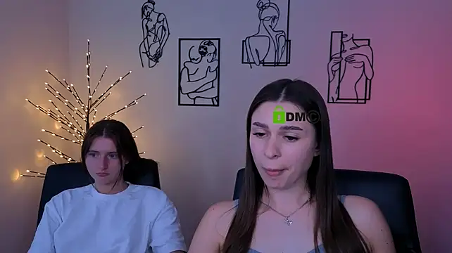 nekky_mouse live sex cam