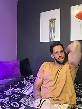 Karim_mansur live cam on StripChat