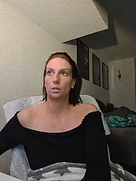 SexyJulia21 live cam on StripChat