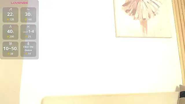queen_adhara live cam on StripChat