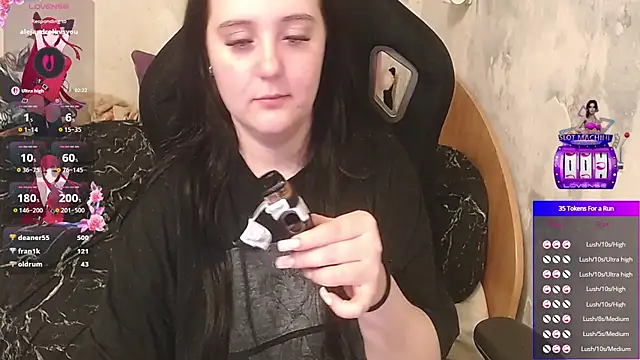 your_8a8y live cam on StripChat