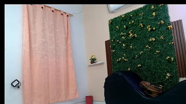 paola20atletic live cam on StripChat