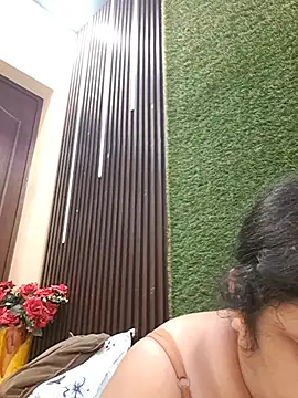 SHANVII live cam on StripChat