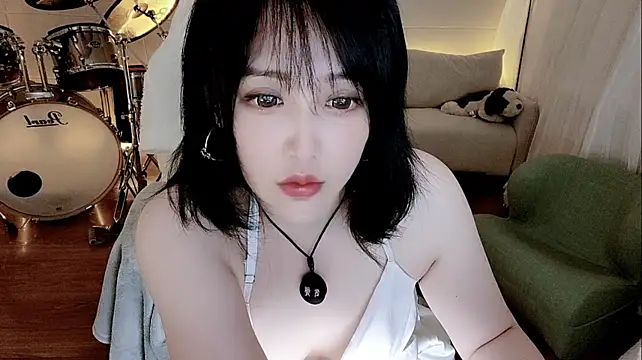 Evangelin-e live sex cam