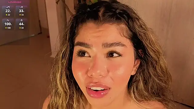 Melina_Ferrer1 live cam on StripChat