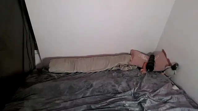 KynekoBtbf live sex cam
