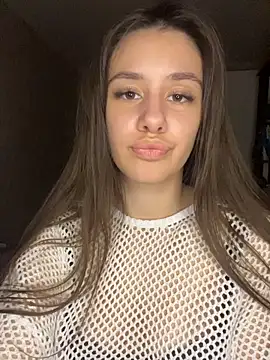 Selena_Mur_ live cam on StripChat