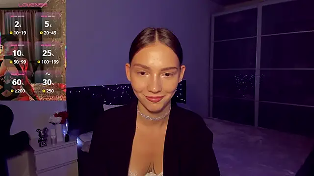 SophieCatty live cam on StripChat
