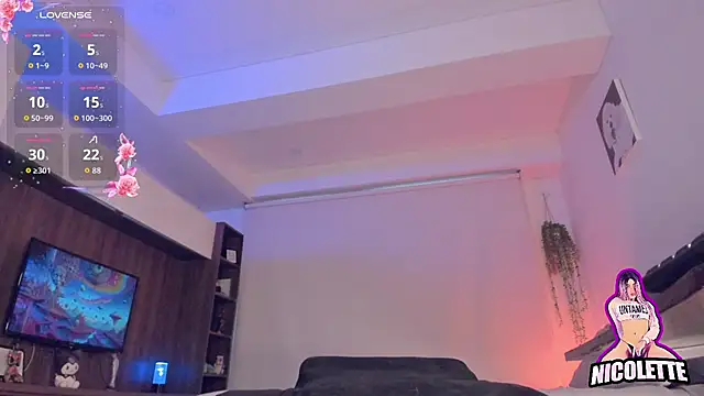 nicolette_tay live sex cam