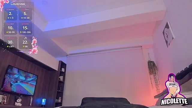 nicolette_tay live sex cam