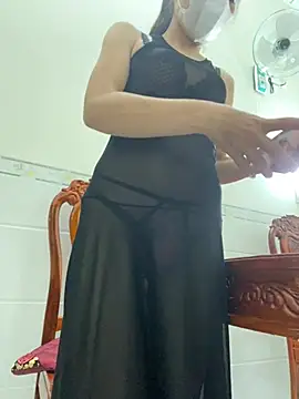 NINA2102 live sex cam