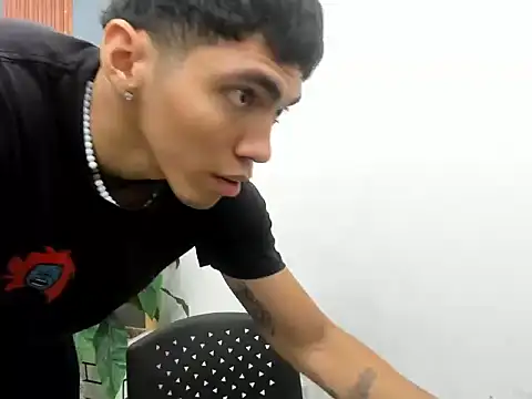 Rayan_rossi live sex cam